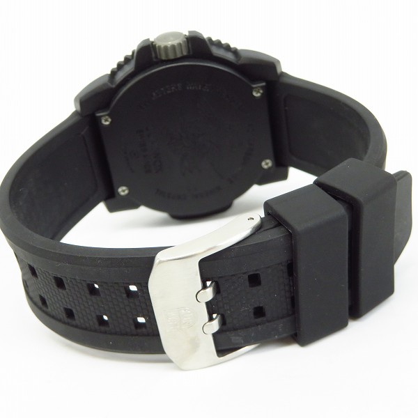 実際に弊社で買取させて頂いたLUMINOX/ルミノックス NAVY SEALS/ネイビーシールズ　黒/赤 腕時計 3050/3950の画像 2枚目