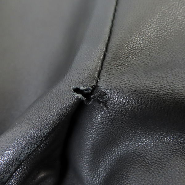 実際に弊社で買取させて頂いたThe Viridi-anne/ザ ヴィリジアン ジップアップ レザー ジャケット ブラック VI-778-06/1の画像 9枚目