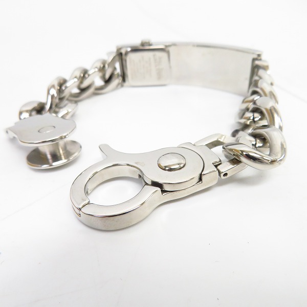 実際に弊社で買取させて頂いたJean Paul GAULTIER/ジャンポールゴルチエ カバー付き クロス ウォッチブレスレット/腕時 5431-T001122【動作未確認】の画像 2枚目