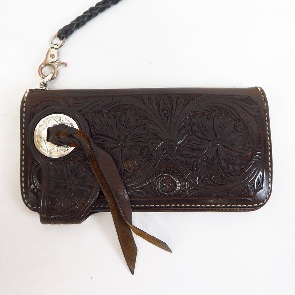 実際に弊社で買取させて頂いたFUNNY/ファニー ウォレットコード付き コンチョ レザー 長財布の画像 1枚目