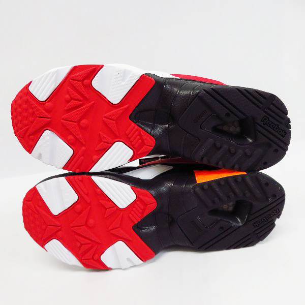 実際に弊社で買取させて頂いた【未使用】Reebok/リーボック INTVL96 SWAY インターバル 96 スウェイ FX7137/27の画像 2枚目