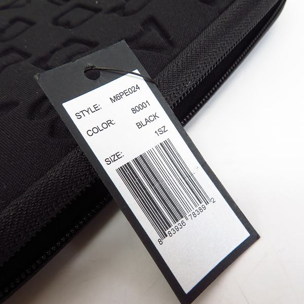 実際に弊社で買取させて頂いた【未使用】MARC BY MARC JACOBS/マークバイマークジェイコブス PC タブレットケース 縦型 ブラック M6PE024の画像 8枚目