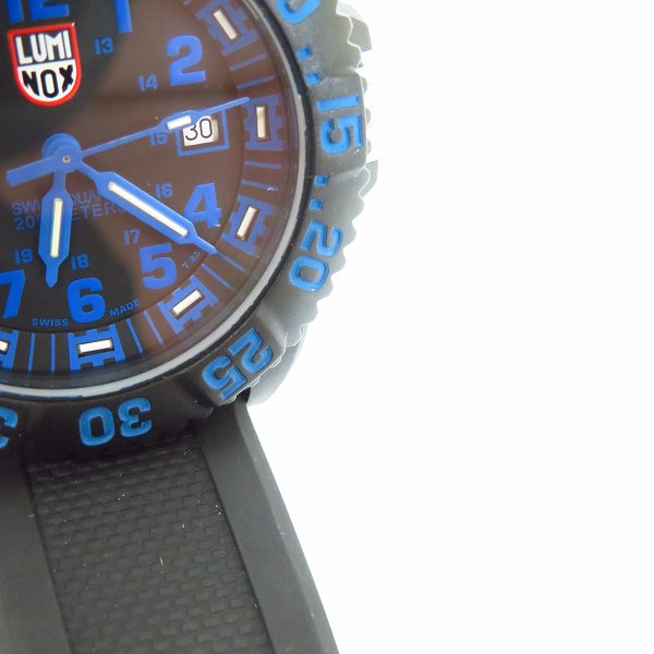 実際に弊社で買取させて頂いたLUMINOX/ルミノックス NAVY SEALS/ネイビーシールズ 黒/青 腕時計 3050/3950の画像 4枚目