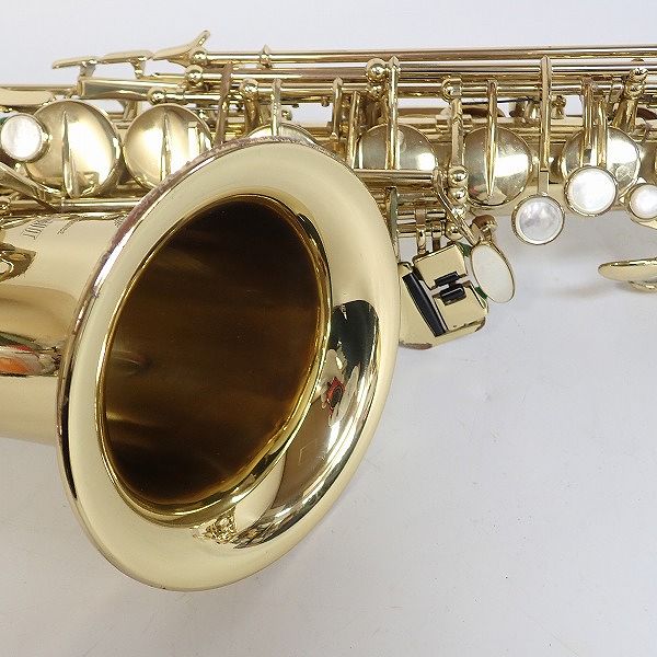 実際に弊社で買取させて頂いた★SELMER/セルマー アルトサックス SERIES Ⅲ/シリーズ 3 彫刻有り 63万台 ハードケース付 の画像 2枚目