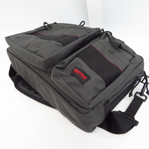 実際に弊社で買取させて頂いたBRIEFING×TOMORROWLAND/ブリーフィング×トゥモローランド 別注 A4 LINER 2way ビジネスバッグ の画像 2枚目