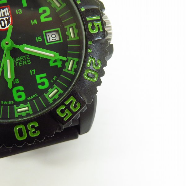 実際に弊社で買取させて頂いたLUMINOX/ルミノックス NAVY SEALS/ネイビーシールズ　グリーン×ブラック 腕時計 3050/3950の画像 4枚目