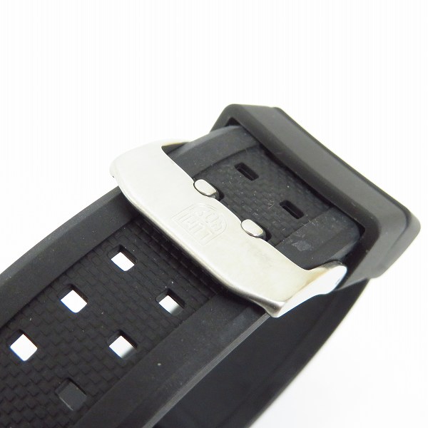 実際に弊社で買取させて頂いたLUMINOX/ルミノックス NAVY SEALS/ネイビーシールズ　黒/赤 腕時計 3050/3950の画像 5枚目