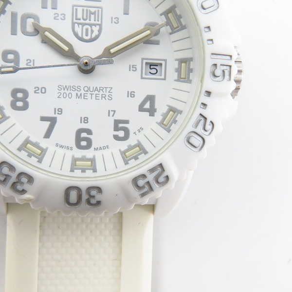 実際に弊社で買取させて頂いたLUMINOX/ルミノックス NAVY SEALS/ネイビーシールズ 腕時計 ホワイト 3050/3950【動作未確認】の画像 4枚目