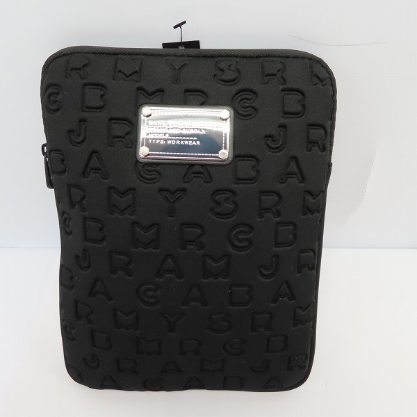 実際に弊社で買取させて頂いた【未使用】MARC BY MARC JACOBS/マークバイマークジェイコブス PC タブレットケース 縦型 ブラック M6PE024