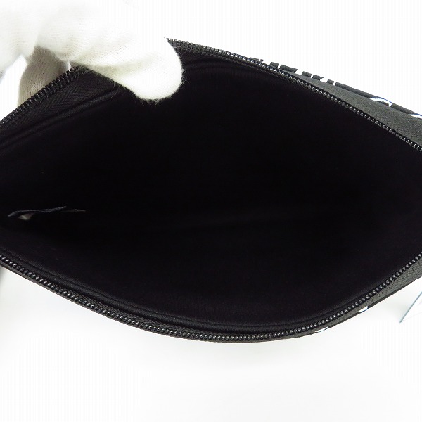 実際に弊社で買取させて頂いた【未使用】MARC BY MARC JACOBS/マークバイマークジェイコブス ミニクラッチ/ポーチ M0002302/M0003463/2点セットの画像 6枚目