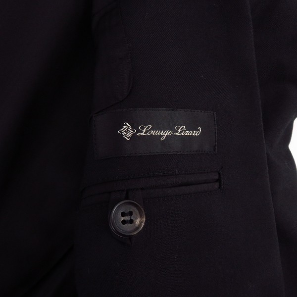 実際に弊社で買取させて頂いたLOUNGE LIZARD/ラウンジリザード 2B ジャケット ブラック/2の画像 3枚目