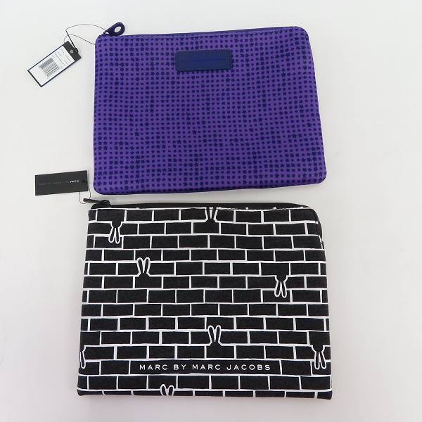 実際に弊社で買取させて頂いた【未使用】MARC BY MARC JACOBS/マークバイマークジェイコブス ミニクラッチ/ポーチ M6134043/M0001929 2点セット