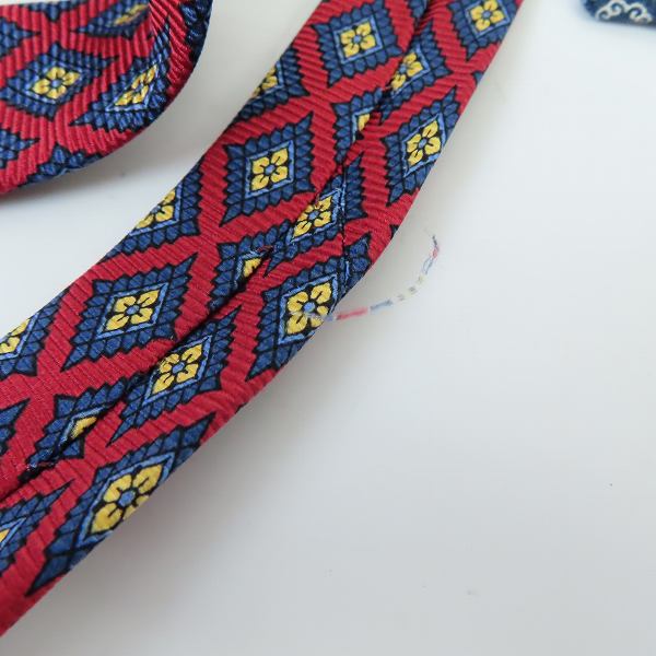 実際に弊社で買取させて頂いたChristian Dior/クリスチャンディオール/BURBERRY LONDON/バーバリーロンドン/FENDI/フェンディ他 総柄ネクタイ 4点セット　の画像 8枚目