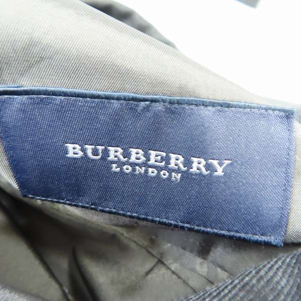 実際に弊社で買取させて頂いたBURBERRY LONDON/バーバリーロンドン スーツ ダブル ウール グレー系 無地 2P AB8の画像 2枚目