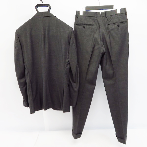 実際に弊社で買取させて頂いたTOMORROWLAND×Ermenegildo Zegna/トゥモローランド×エルメネジルドゼニア セットアップ グレー size：44の画像 1枚目