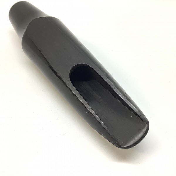 実際に弊社で買取させて頂いたSELMER/セルマー S80 C* バリトンサックス用 マウスピース リガチャー/キャップ付きの画像 4枚目