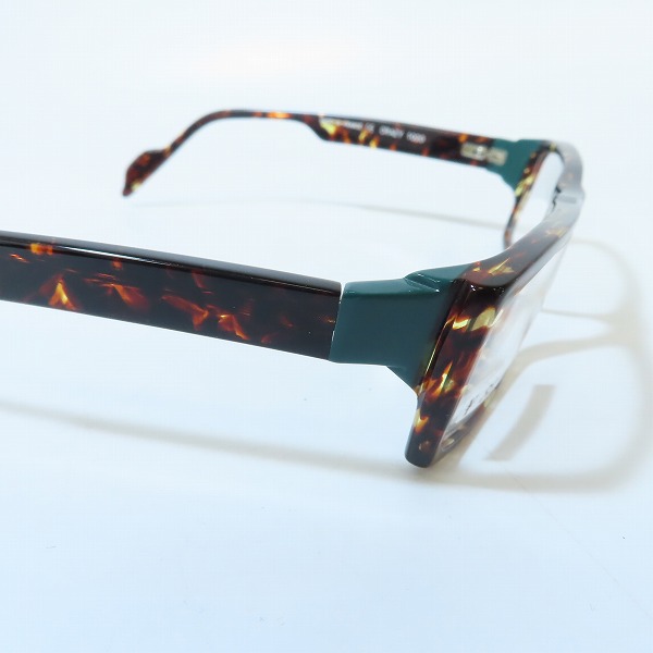 実際に弊社で買取させて頂いたAnne et Valentin/アンバレンタイン 眼鏡/メガネフレーム CRAZY 1020の画像 5枚目