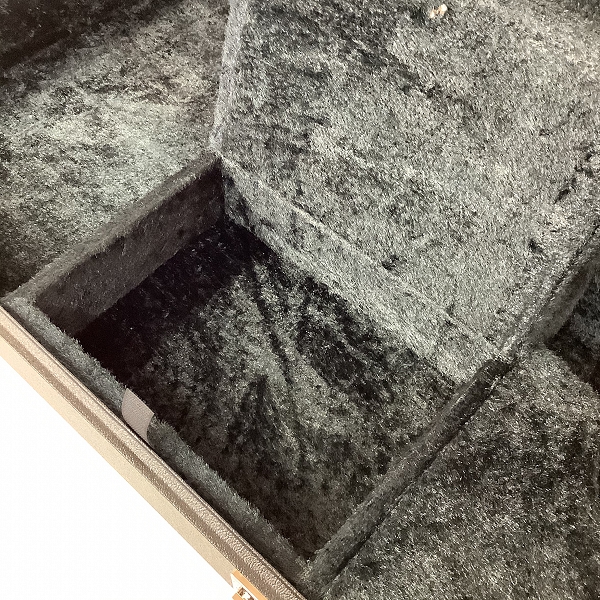 実際に弊社で買取させて頂いた★ESP/イーエスピー 対応機種不明 エレキギター用 ハードケースの画像 4枚目