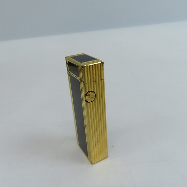 実際に弊社で買取させて頂いたdunhill/ダンヒル サイドローラーガスライター ブラック×ゴールドの画像 3枚目