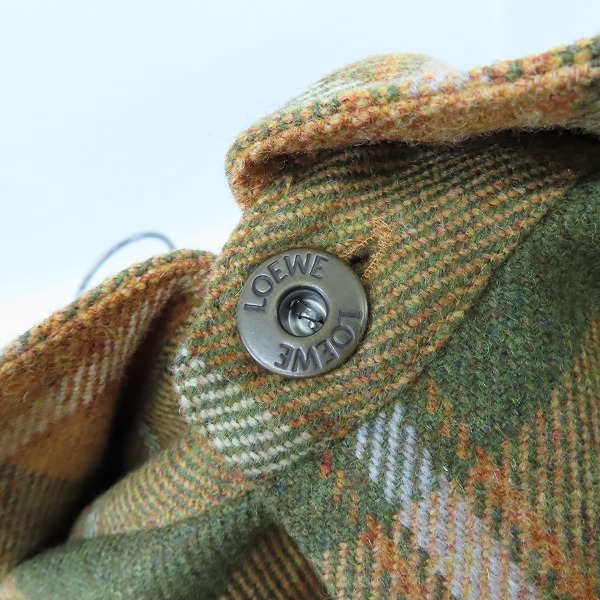 実際に弊社で買取させて頂いた【JPタグ】LOEWE/ロエベ レザーポケット Overshirt in check wool オーバーシャツ H526337X77/37の画像 4枚目