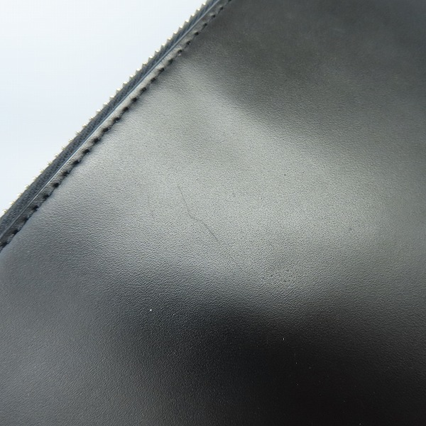 実際に弊社で買取させて頂いたGIVENCHY/ジバンシィ ロゴプリント クラッチバッグ ブラック/黒の画像 6枚目