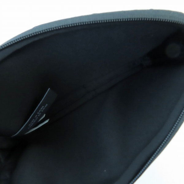 実際に弊社で買取させて頂いた【未使用】MARC BY MARC JACOBS/マークバイマークジェイコブス ミニクラッチ/ポーチ 2点セットの画像 5枚目