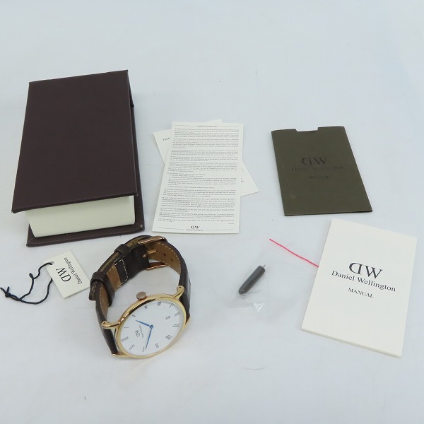 実際に弊社で買取させて頂いたDaniel Wellington/ダニエルウェリントン 腕時計 ダッパー B38R1 【動作未確認】の画像 5枚目