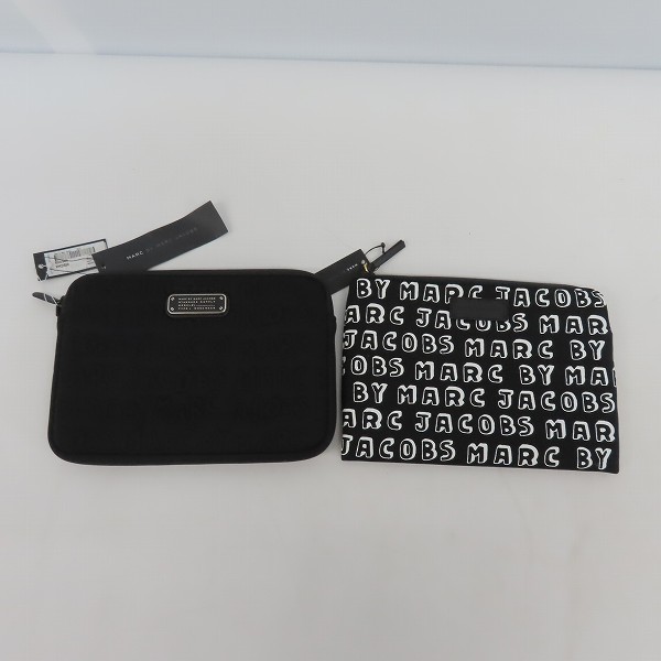 実際に弊社で買取させて頂いた【未使用】MARC BY MARC JACOBS/マークバイマークジェイコブス ミニクラッチ/ポーチ M0002302/M0003463 2点セット