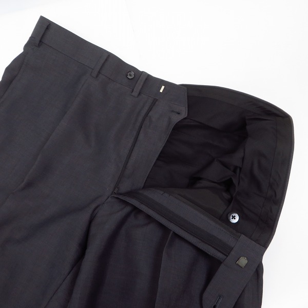 実際に弊社で買取させて頂いたBURBERRYS/バーバリーズ ウール ジャケット/パンツ グレー Size：AB7/BB7 2点セットの画像 4枚目