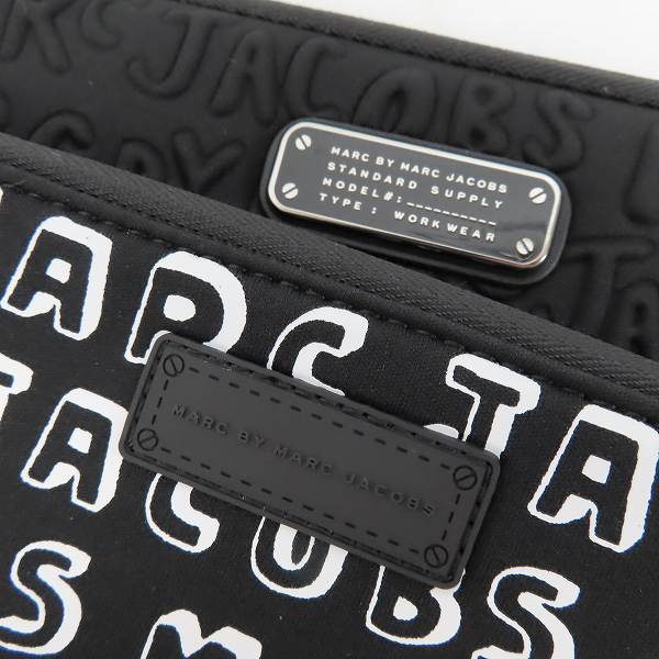 実際に弊社で買取させて頂いた【未使用】MARC BY MARC JACOBS/マークバイマークジェイコブス ミニクラッチ/ポーチ M0002302/M0003463 2点セットの画像 3枚目
