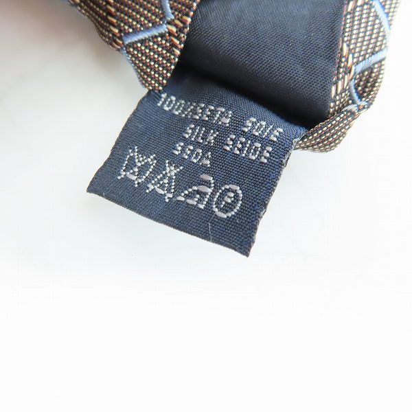 実際に弊社で買取させて頂いたChristian Dior/クリスチャンディオール/BURBERRY LONDON/バーバリーロンドン/FENDI/フェンディ他 総柄ネクタイ 4点セット　の画像 7枚目