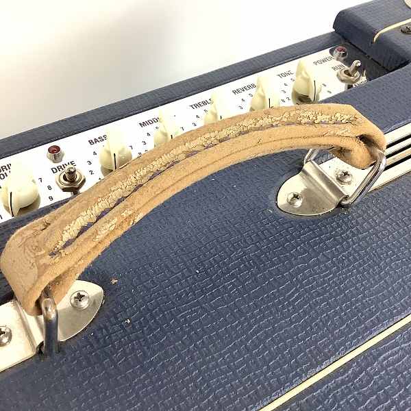 実際に弊社で買取させて頂いた★難あり Laney/レイニー L5T-112 LIONHEART 1X12"チューブアンプ ギターアンプ 動作確認済みの画像 2枚目