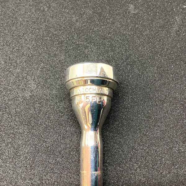 実際に弊社で買取させて頂いたSTORK/ストーク CUSTOM VACCHIANO 5FL フリューゲルホルン用 マウスピースの画像 1枚目