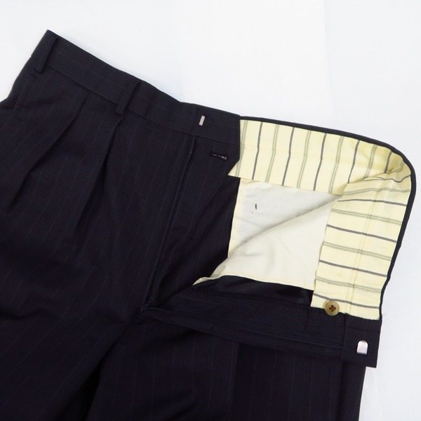 実際に弊社で買取させて頂いたBURBERRYS/バーバリーズ ウール ストライプ ブラック×ダークグレー ダブル スーツ AB7の画像 4枚目