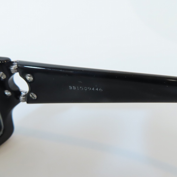 実際に弊社で買取させて頂いたBVLGARI/ブルガリ サイドロゴ入り サングラス 837 501/8G 135の画像 6枚目
