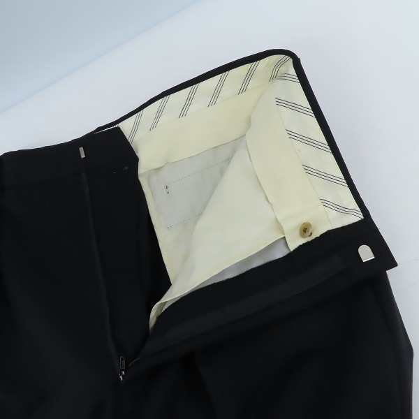 実際に弊社で買取させて頂いたBURBERRY LONDON/バーバリーロンドン スーツ ダブル ウール ブラック系 シャドーストライプ 2P AB7の画像 7枚目