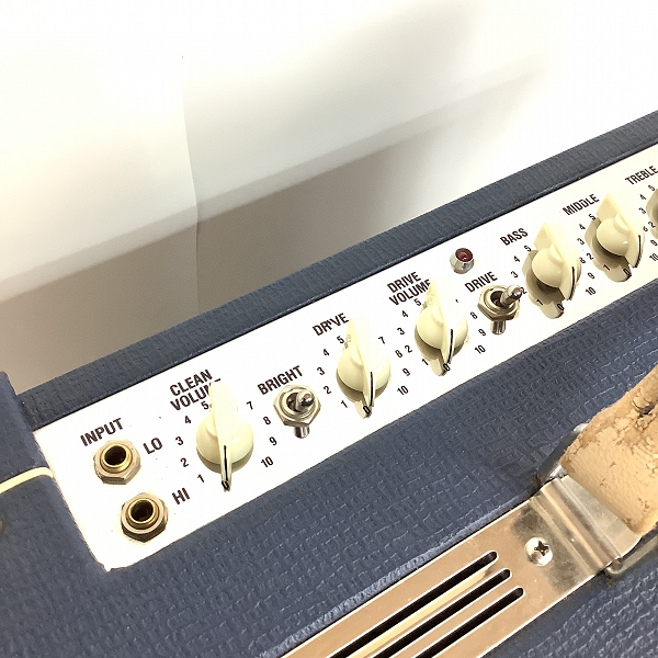 実際に弊社で買取させて頂いた★難あり Laney/レイニー L5T-112 LIONHEART 1X12"チューブアンプ ギターアンプ 動作確認済みの画像 3枚目