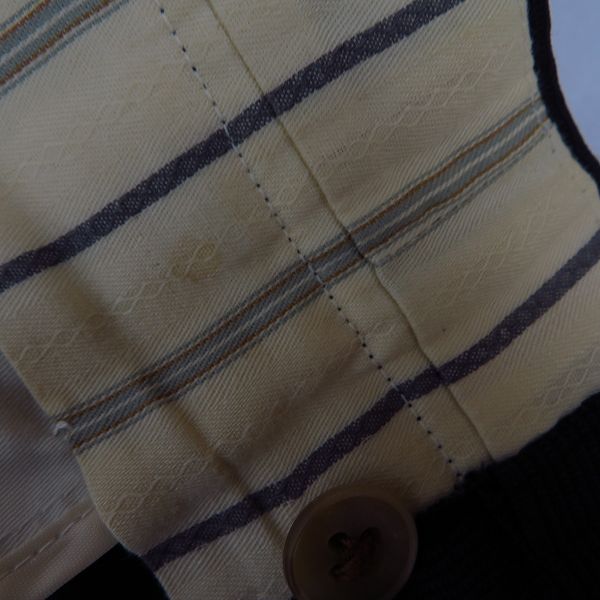 実際に弊社で買取させて頂いたBURBERRYS/バーバリーズ ウール ストライプ ブラック×ダークグレー ダブル スーツ AB7の画像 5枚目