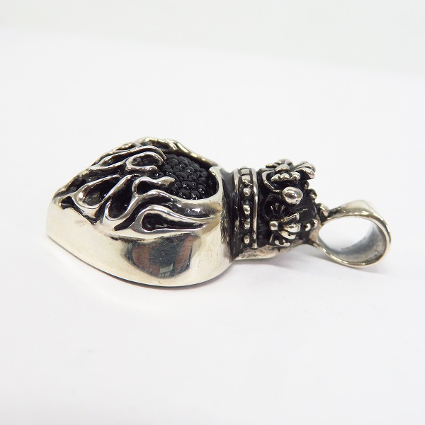 実際に弊社で買取させて頂いたLEATHERS & TREASURES/レザーズアンドトレジャーズ ミニフレームハート ペンダントの画像 3枚目