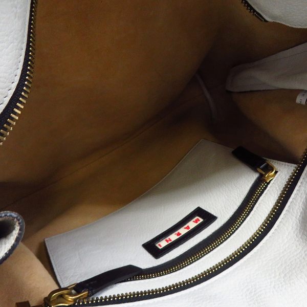 実際に弊社で買取させて頂いたMARNI/マルニ レザー トートバッグ/ハンドバッグの画像 2枚目