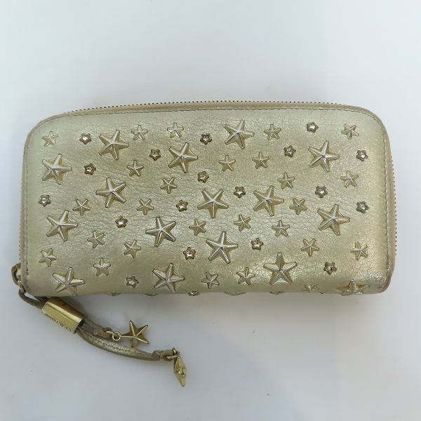 実際に弊社で買取させて頂いたJIMMY CHOO/ジミーチュウ スタースタッズ ラウンドジップ 長財布