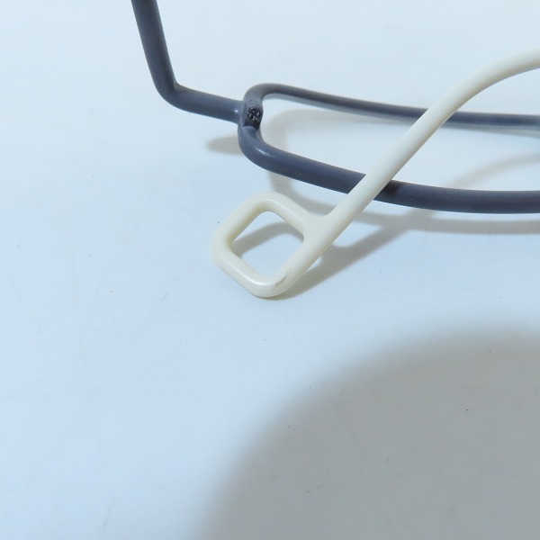 実際に弊社で買取させて頂いたAnne et Valentin/アンバレンタイン 眼鏡/メガネフレーム OSCAR T07の画像 5枚目