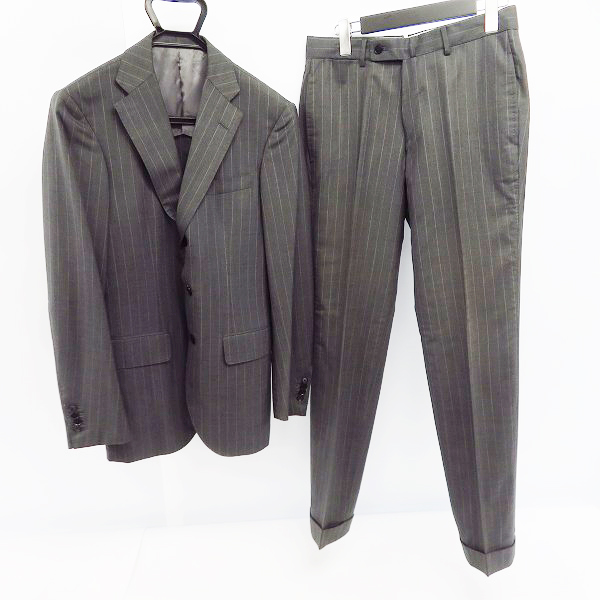 実際に弊社で買取させて頂いたTOMORROWLAND×Ermenegildo Zegna/トゥモローランド×エルメネジルドゼニア ストライプ柄 セットアップ size：44