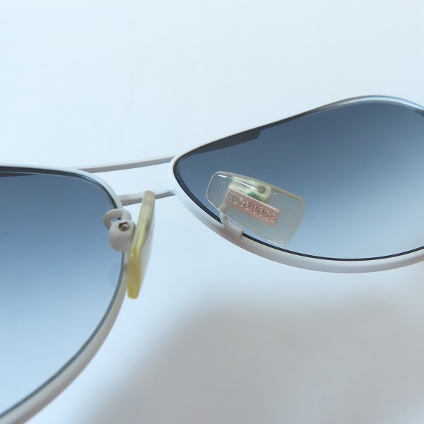 実際に弊社で買取させて頂いたHUGO BOSS/ヒューゴボス ロゴ テンプル サングラス 0352F/Sの画像 3枚目