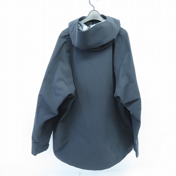 実際に弊社で買取させて頂いたis-ness/イズネス 3LAYER PULLOVER JACKET 3レイヤー プルオーバージャケット 2020AWJK02/Lの画像 1枚目