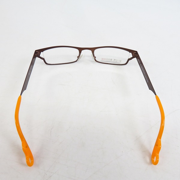 実際に弊社で買取させて頂いたAnne et Valentin/アンバレンタイン 眼鏡/メガネフレーム GLAP ST10の画像 1枚目