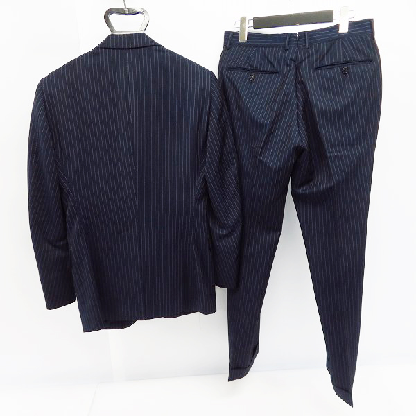 実際に弊社で買取させて頂いたTOMORROWLAND/トゥモローランド ストライプ柄 セットアップ ネイビー size：46の画像 1枚目