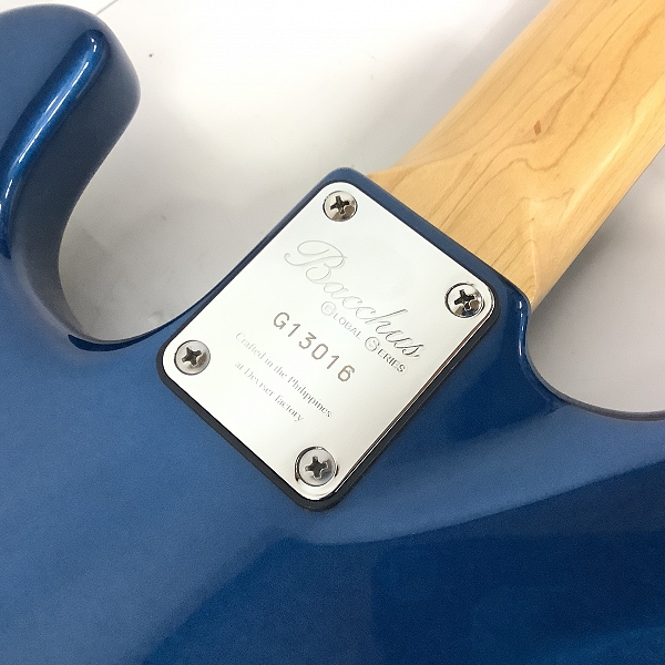 実際に弊社で買取させて頂いた★Bacchus/バッカス Global series BJB-700 DLPB ジャズベースタイプ エレキベース ケース付きの画像 6枚目