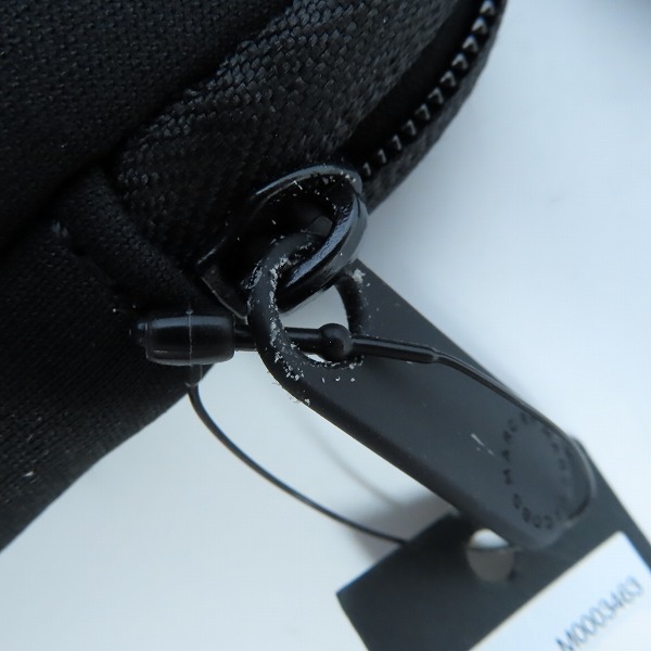 実際に弊社で買取させて頂いた【未使用】MARC BY MARC JACOBS/マークバイマークジェイコブス ミニクラッチ/ポーチ 2点セットの画像 6枚目