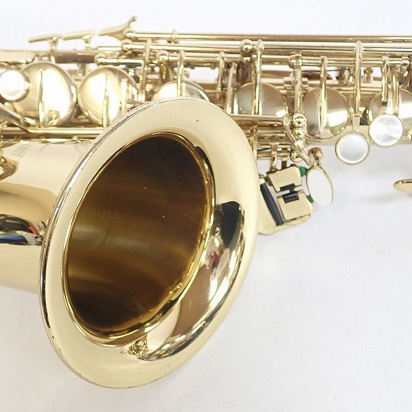 実際に弊社で買取させて頂いた★SELMER/セルマー アルトサックス SERIES Ⅲ/シリーズ 3 彫刻有り 64万台 ハードケース付 の画像 2枚目